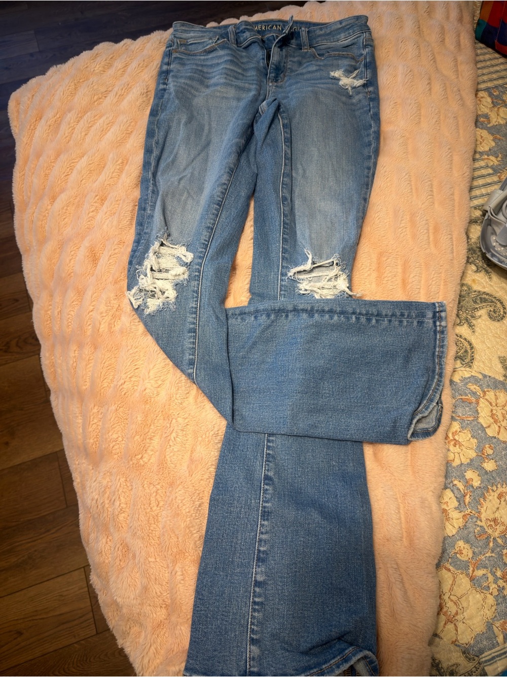 HIGH-RISE SKINNY KICK American Eagle Outfitters Flare Jeans